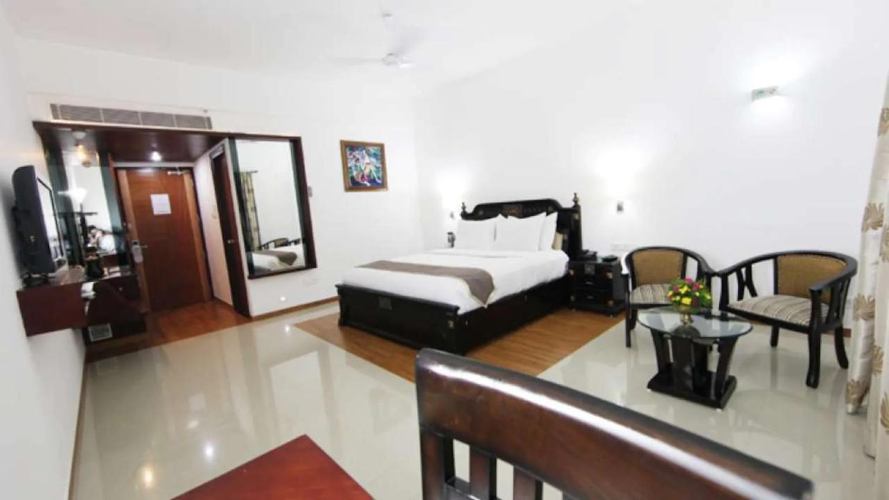 Fabhotel White Dammar Thiruvananthapuram Exterior foto