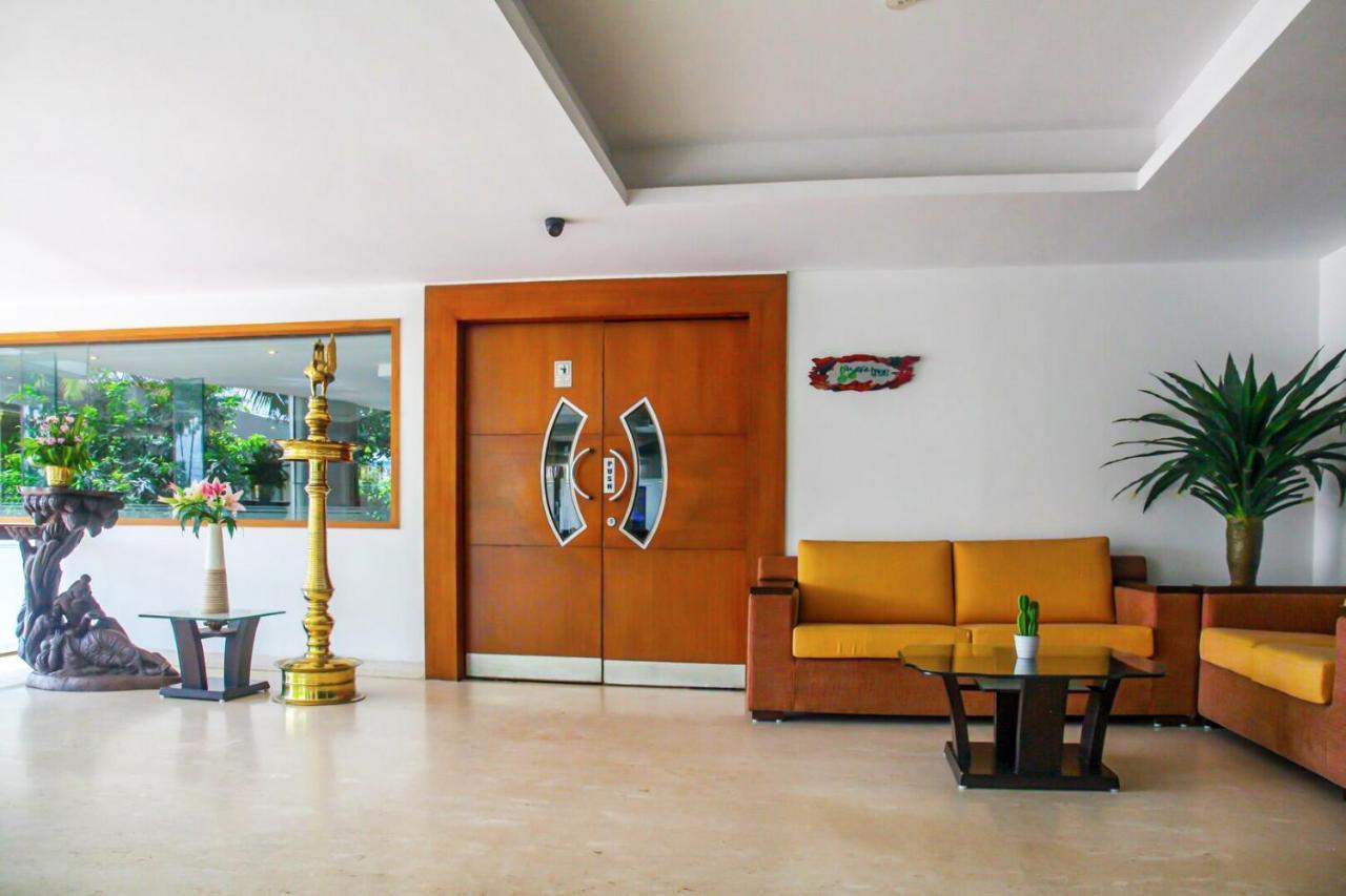 Fabhotel White Dammar Thiruvananthapuram Exterior foto