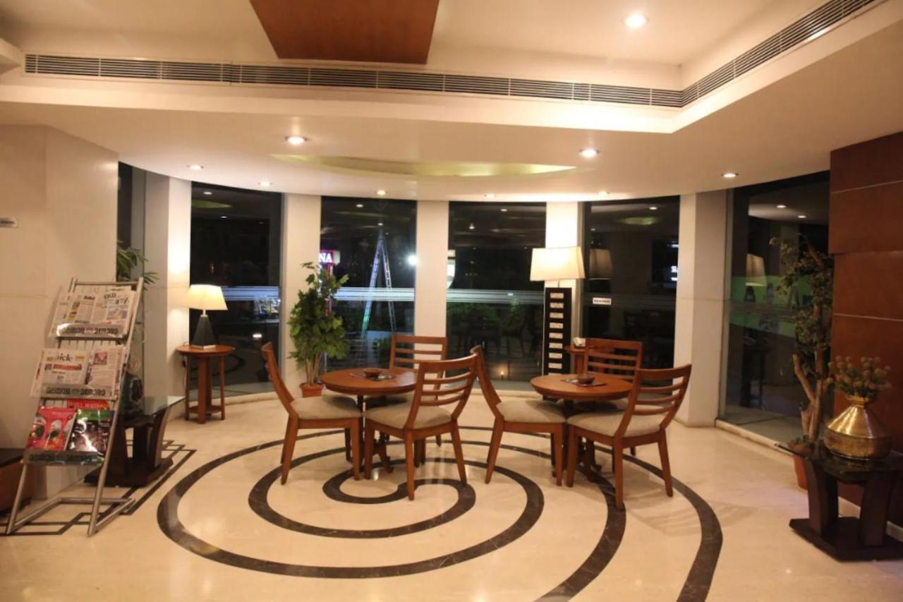 Fabhotel White Dammar Thiruvananthapuram Exterior foto
